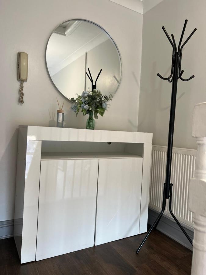 לונדון Dalston 1 Bedroom Flat מראה חיצוני תמונה